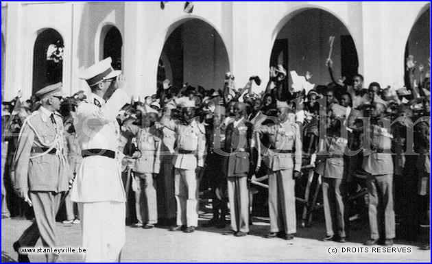 Le roi Baudouin en 1955 à Stanleyville